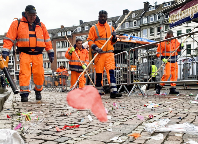Stra&szlig;enreinigung Rosenmontag